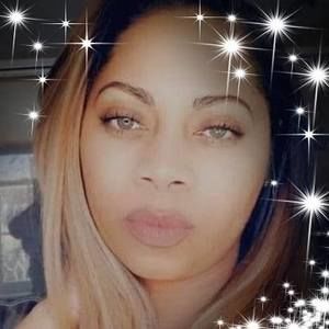 Meet your Posher, Janelle